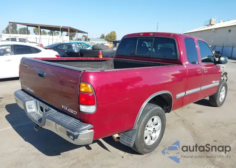 2000 Toyota Tundra Sr5 V8 z USA, uszkodzony, nr VIN 5TBBT4415YS001401
